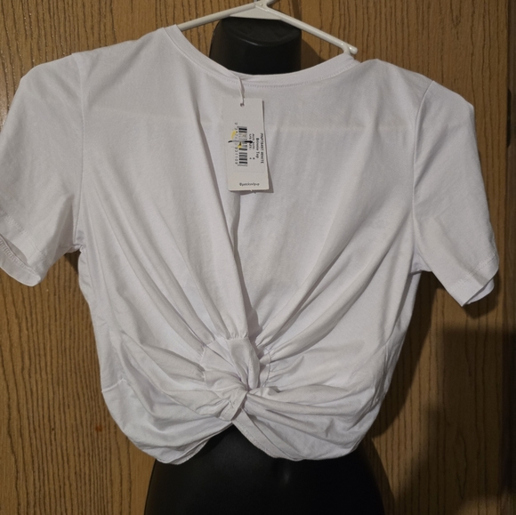 Nwt. Brinnie Twist Front Cotton T-Shirt - Picture 2 of 3
